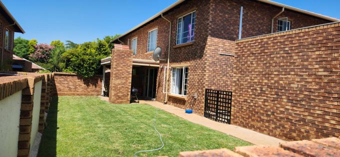4 Bedroom Sectional Title for Sale For Sale in Montana - MR684103