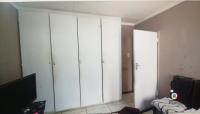  of property in Sunnyside