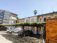  of property in Sunnyside