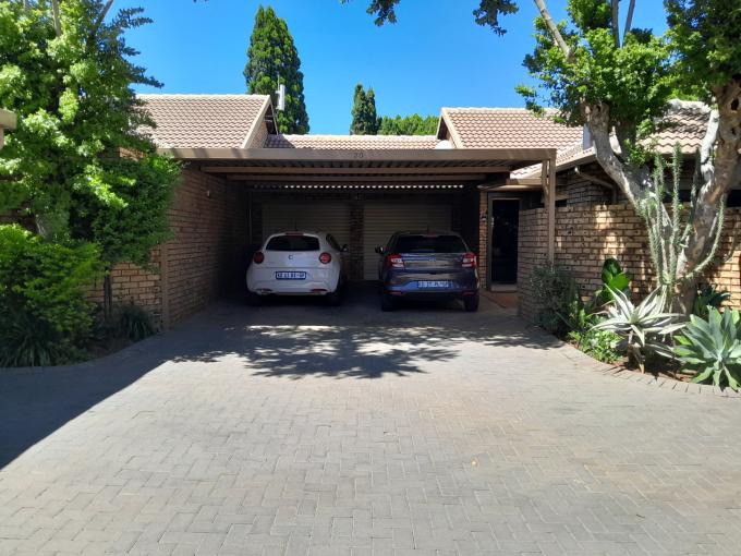 3 Bedroom Sectional Title for Sale For Sale in Annlin - MR684141