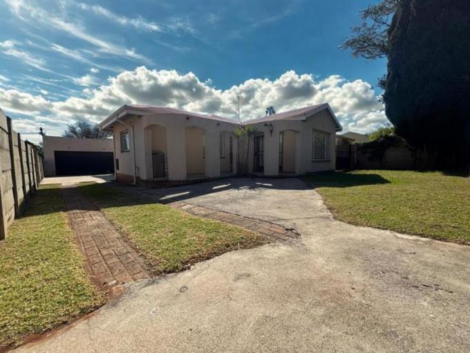 3 Bedroom House for Sale For Sale in Sophiatown - MR684183