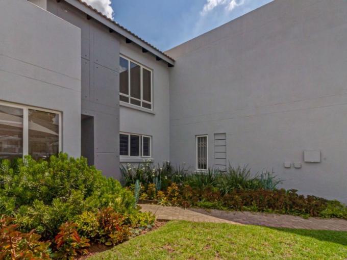 2 Bedroom Apartment for Sale For Sale in Broadacres - MR684194