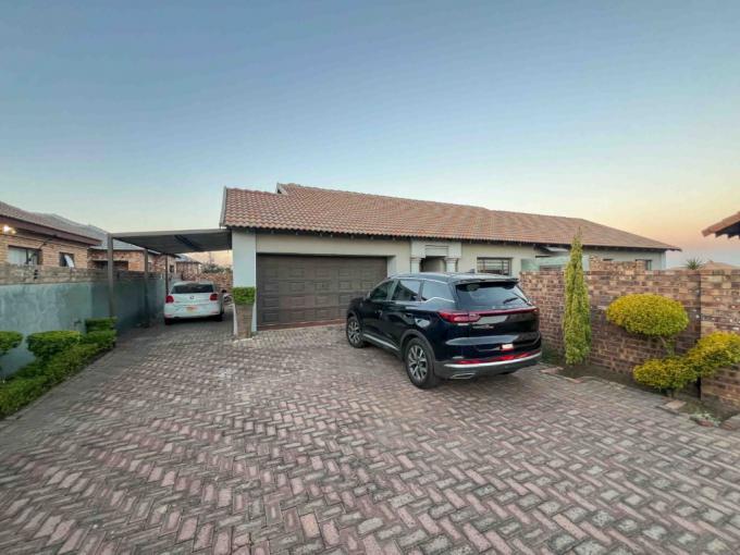 3 Bedroom House for Sale For Sale in Aerorand - MP - MR684221