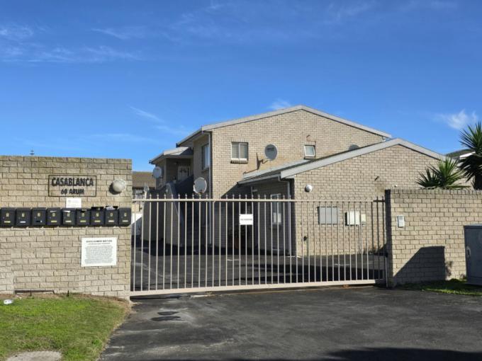 2 Bedroom Apartment for Sale For Sale in Bloubergrant - MR684227