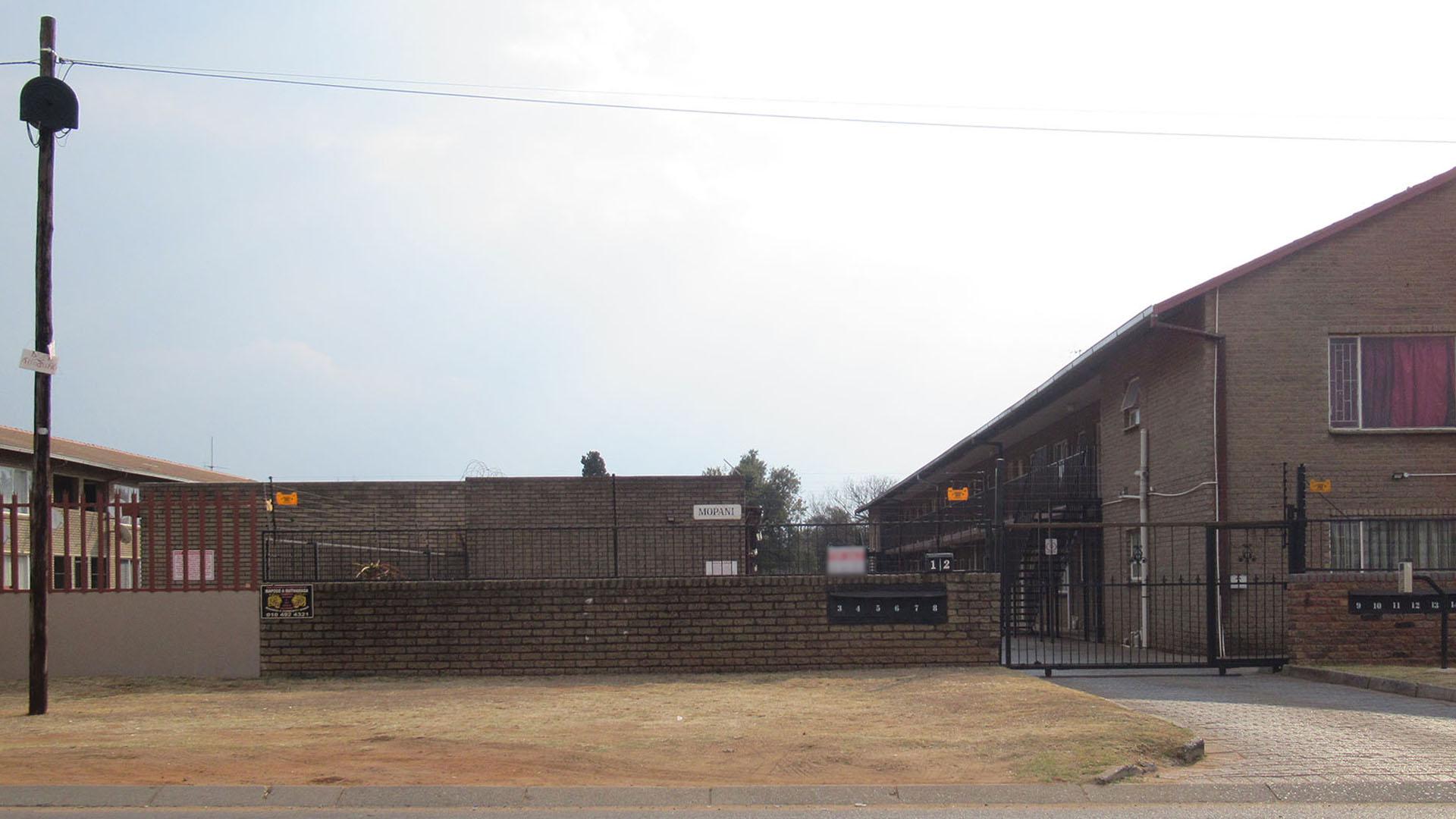 Front View of property in Culemborg Park