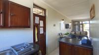 Kitchen - 8 square meters of property in Warner Beach