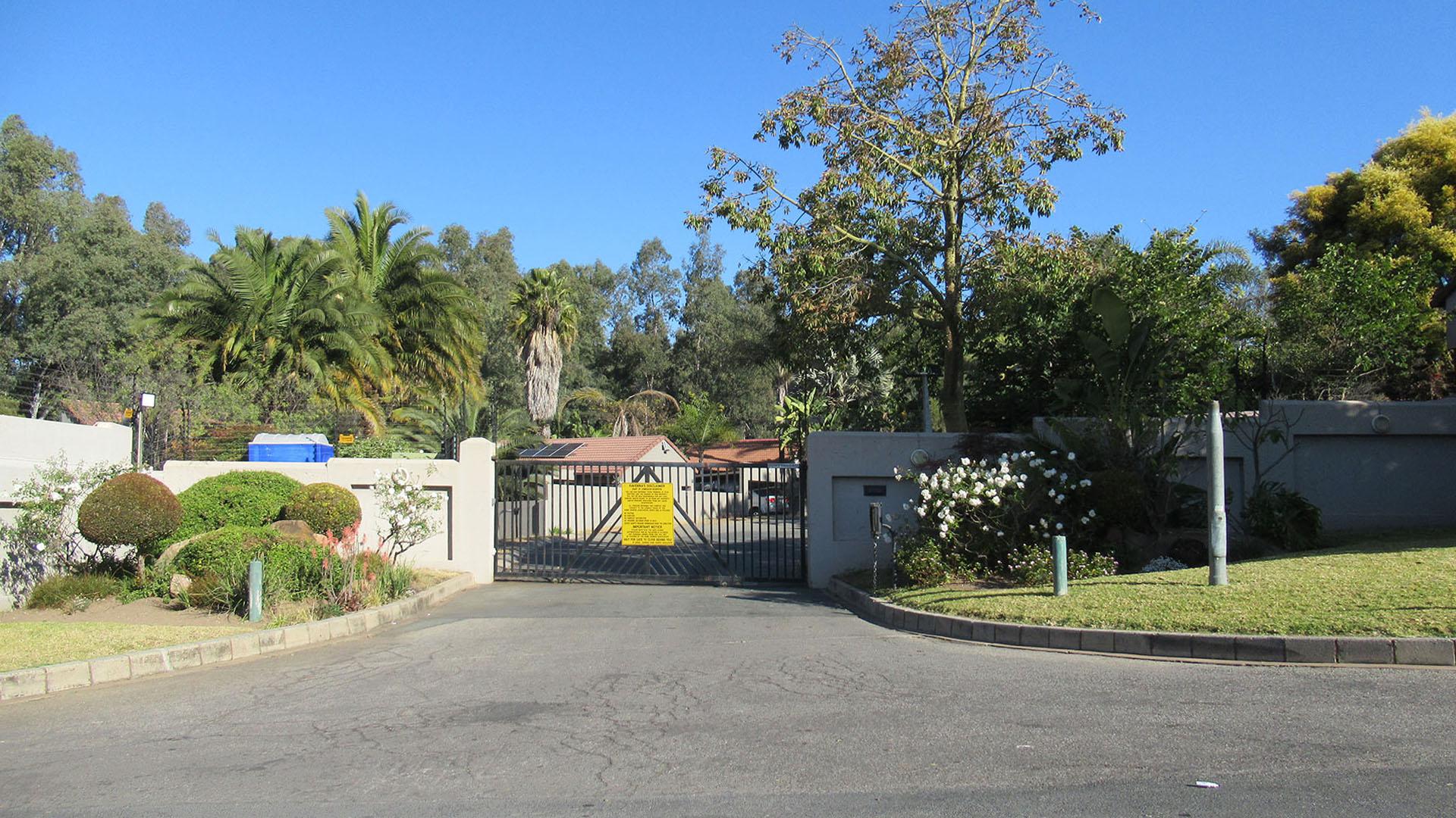Front View of property in North Riding A.H.
