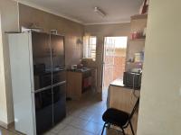  of property in Thatchfield