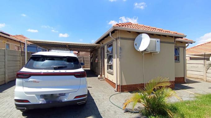 3 Bedroom House for Sale For Sale in Rosslyn - MR684302
