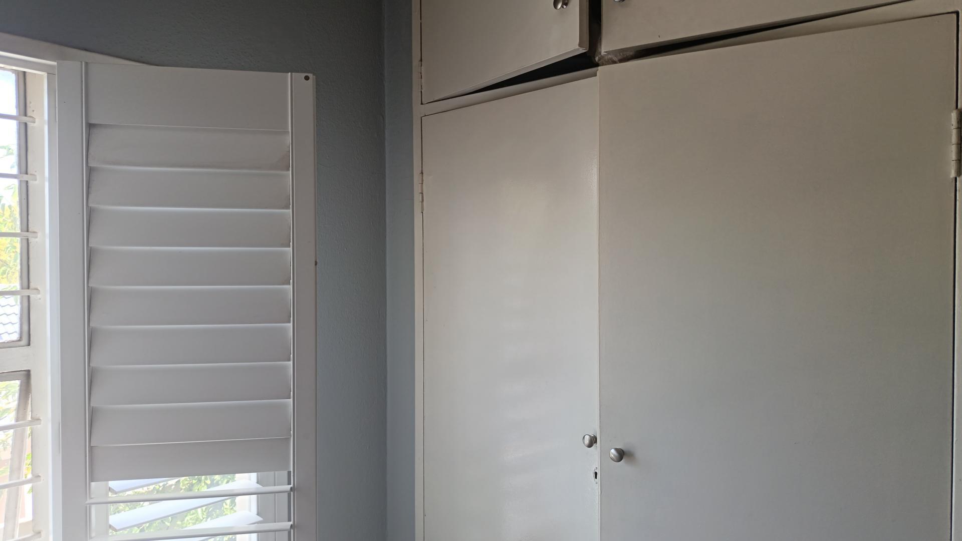 Bed Room 2 of property in Fourways