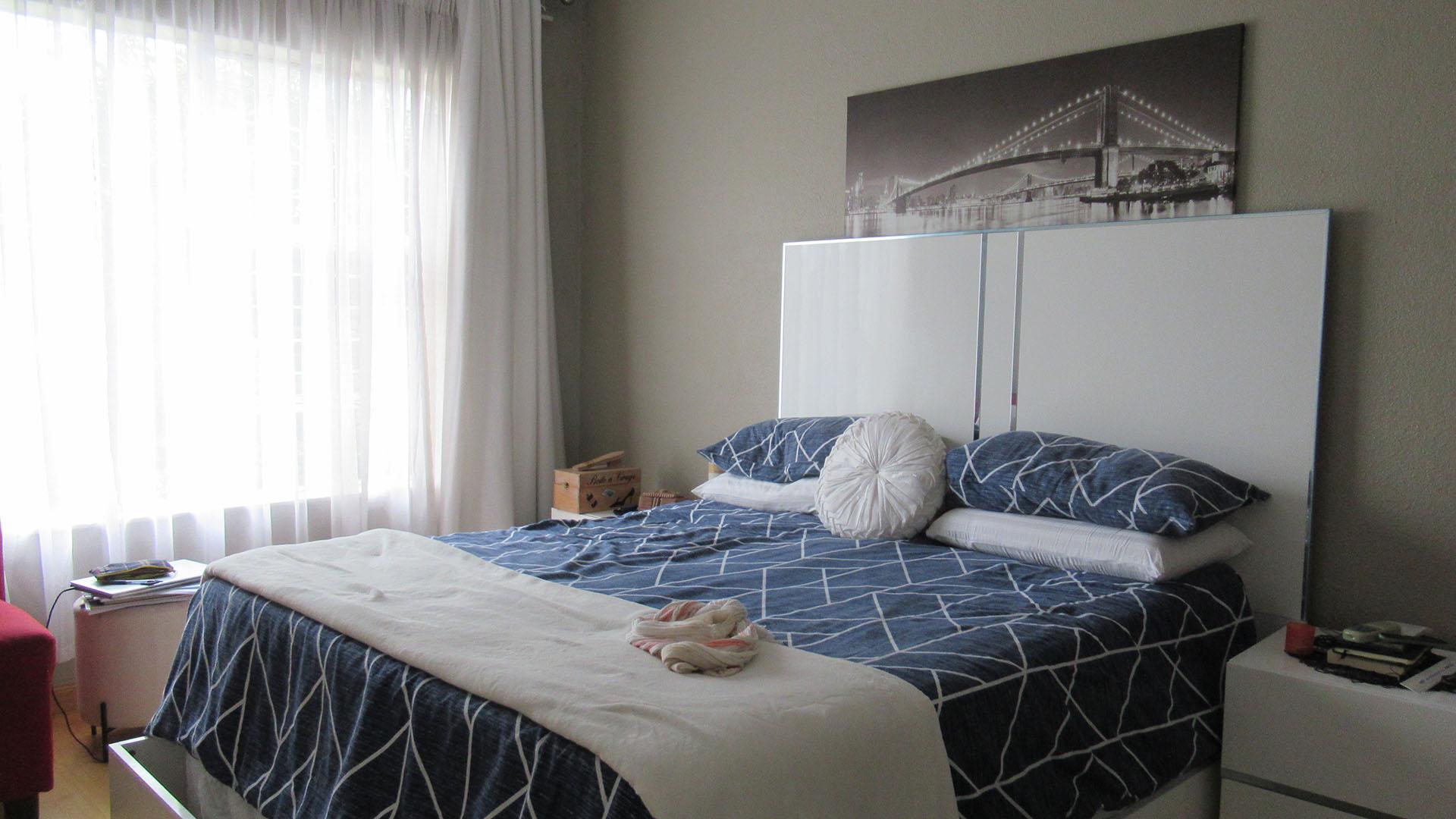 Bed Room 2 - 13 square meters of property in Fourways