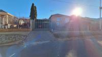 Front View of property in Hamberg