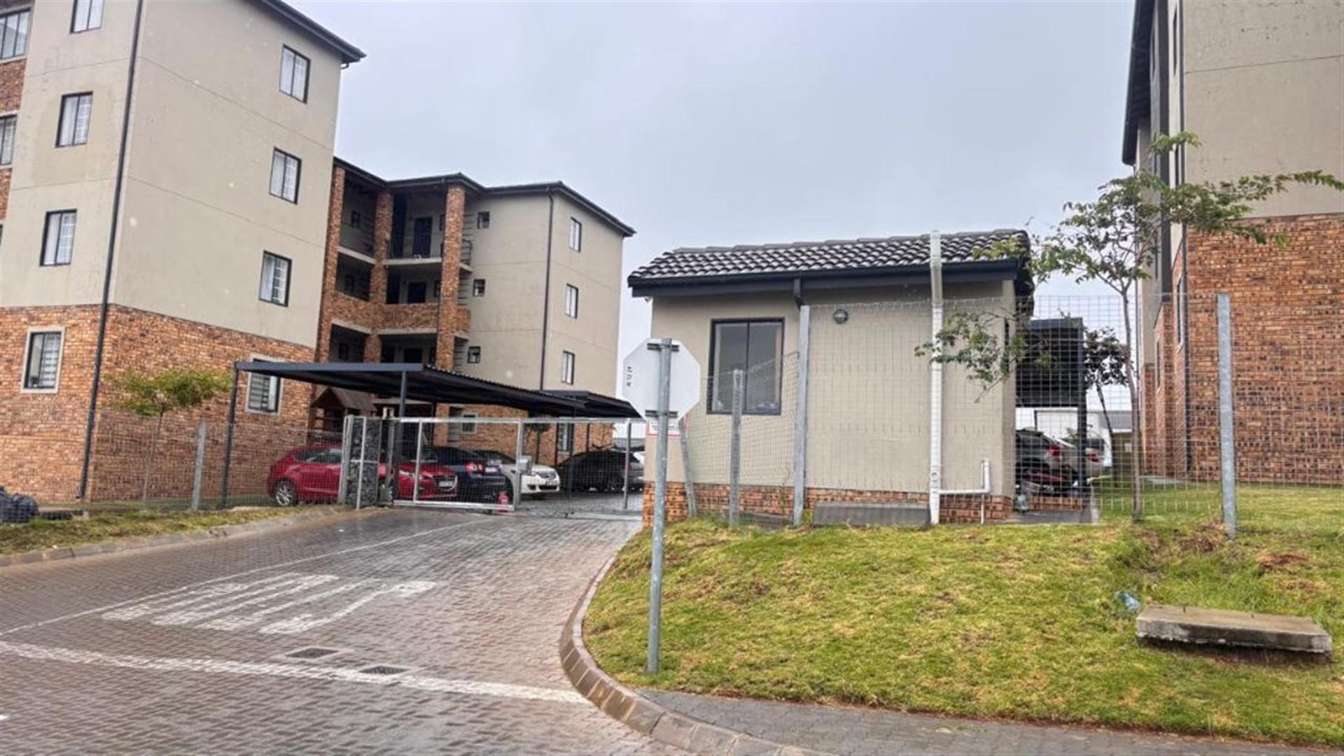 Front View of property in South Hills