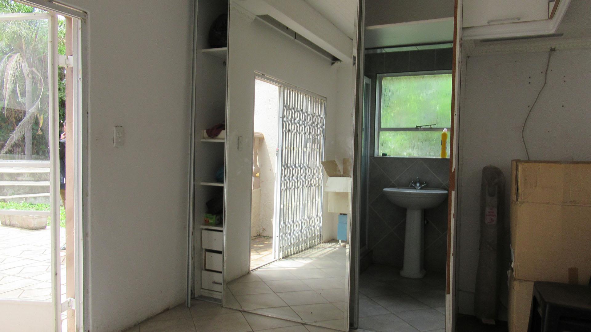 Flatlet - 17 square meters of property in Rangeview