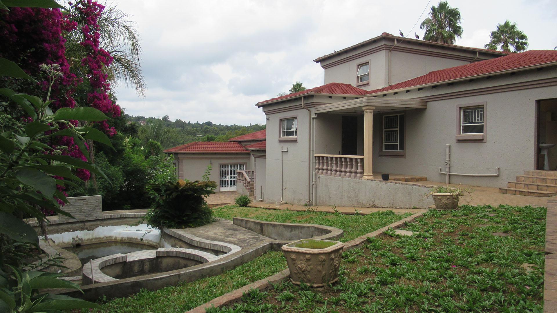 Backyard of property in Rangeview