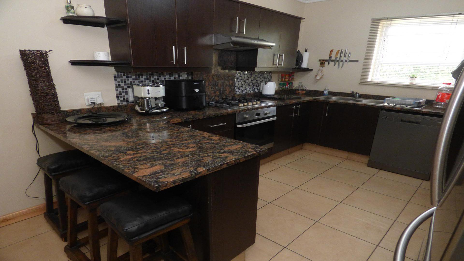 Kitchen of property in Morehill