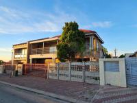  of property in Bendor