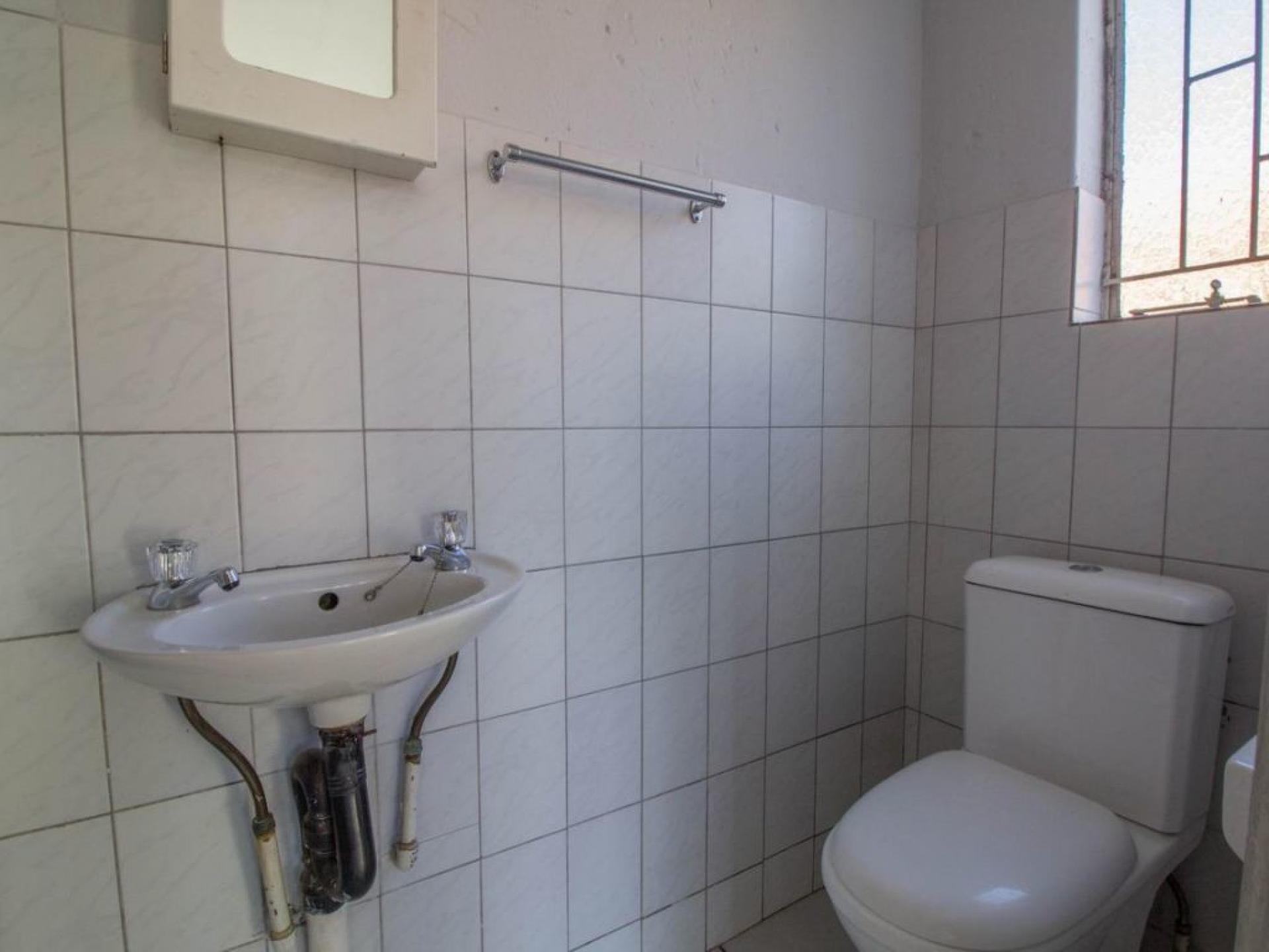  of property in Bronberrik