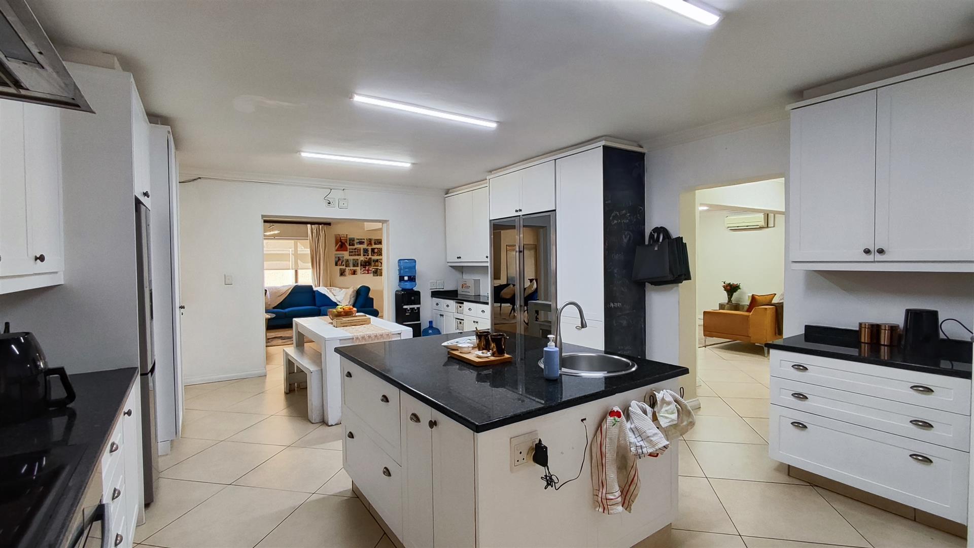 Kitchen - 41 square meters of property in Dowerglen