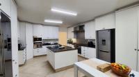 Kitchen - 41 square meters of property in Dowerglen