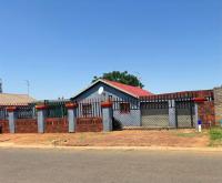 Front View of property in Lenasia South