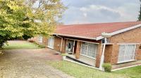 Front View of property in Gillview