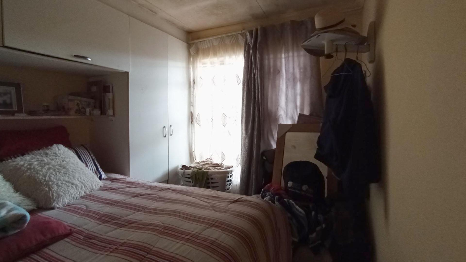 Bed Room 2 - 9 square meters of property in Rabie Ridge