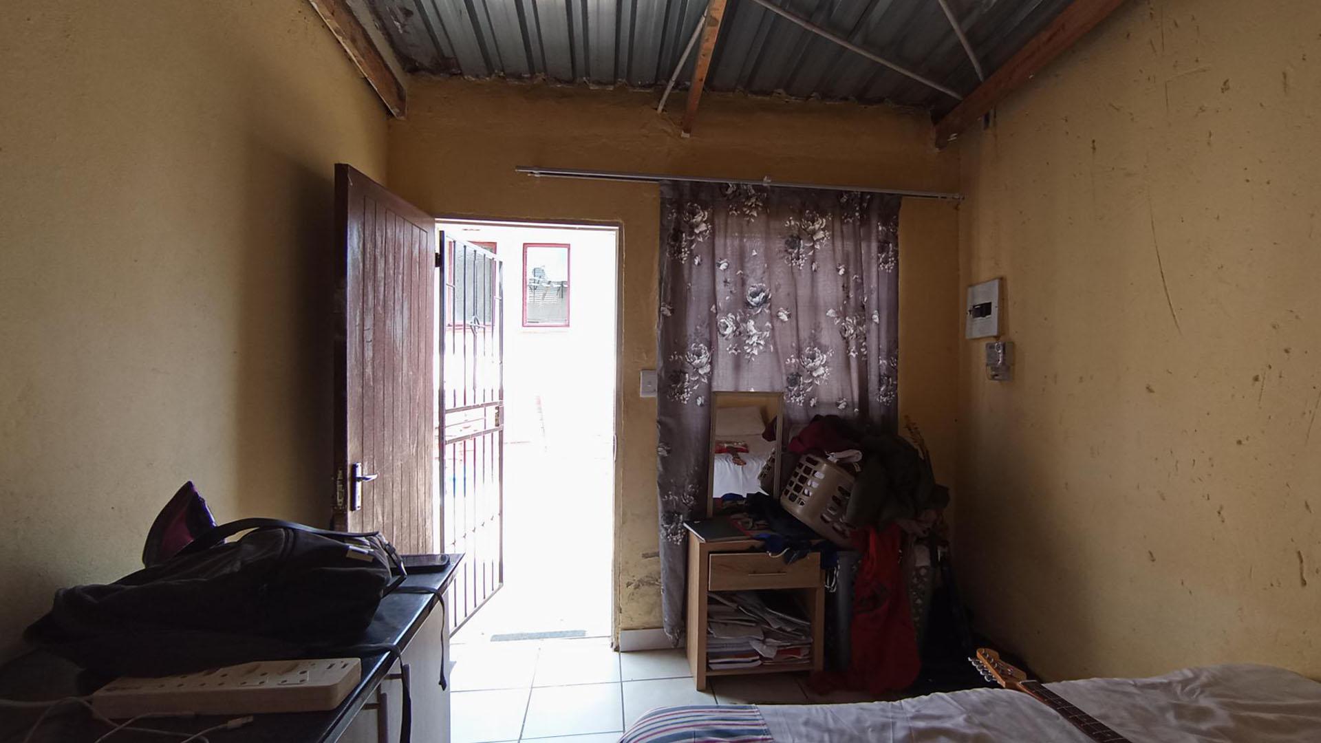 Flatlet - 24 square meters of property in Rabie Ridge