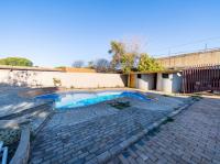  of property in Linmeyer