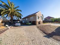  of property in Linmeyer