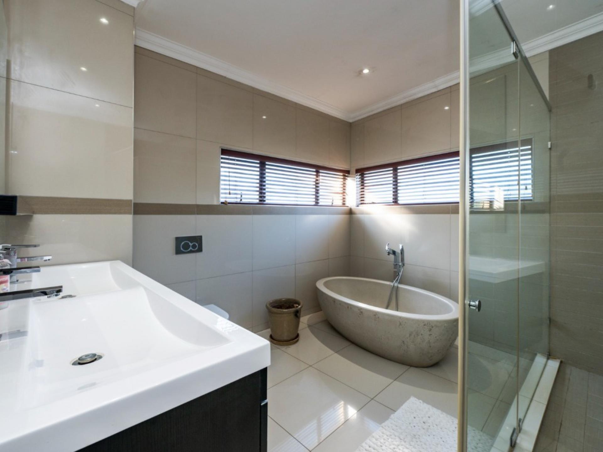  of property in Eye of Africa