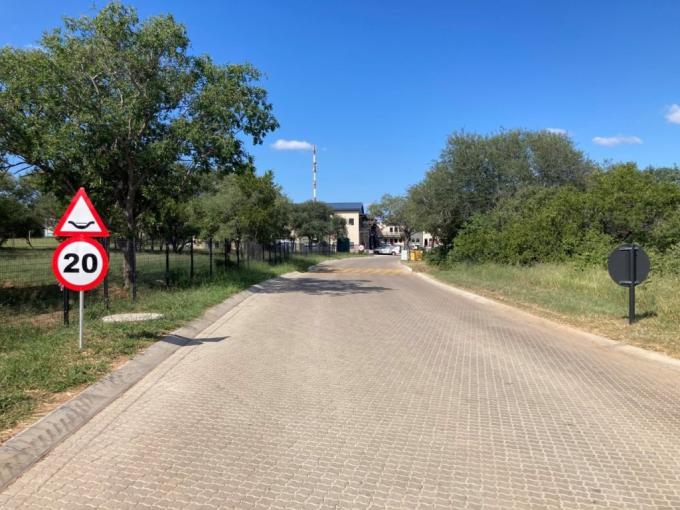 Commercial for Sale For Sale in Hoedspruit - MR684459
