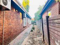  of property in Karenpark