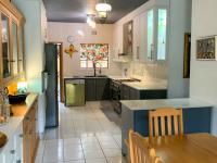  of property in Uvongo