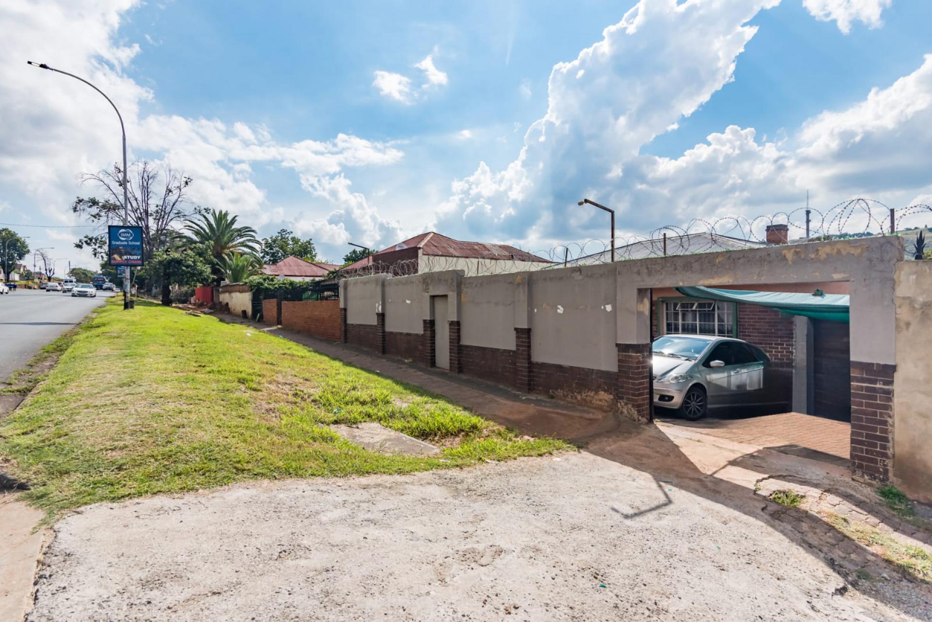  of property in Johannesburg North
