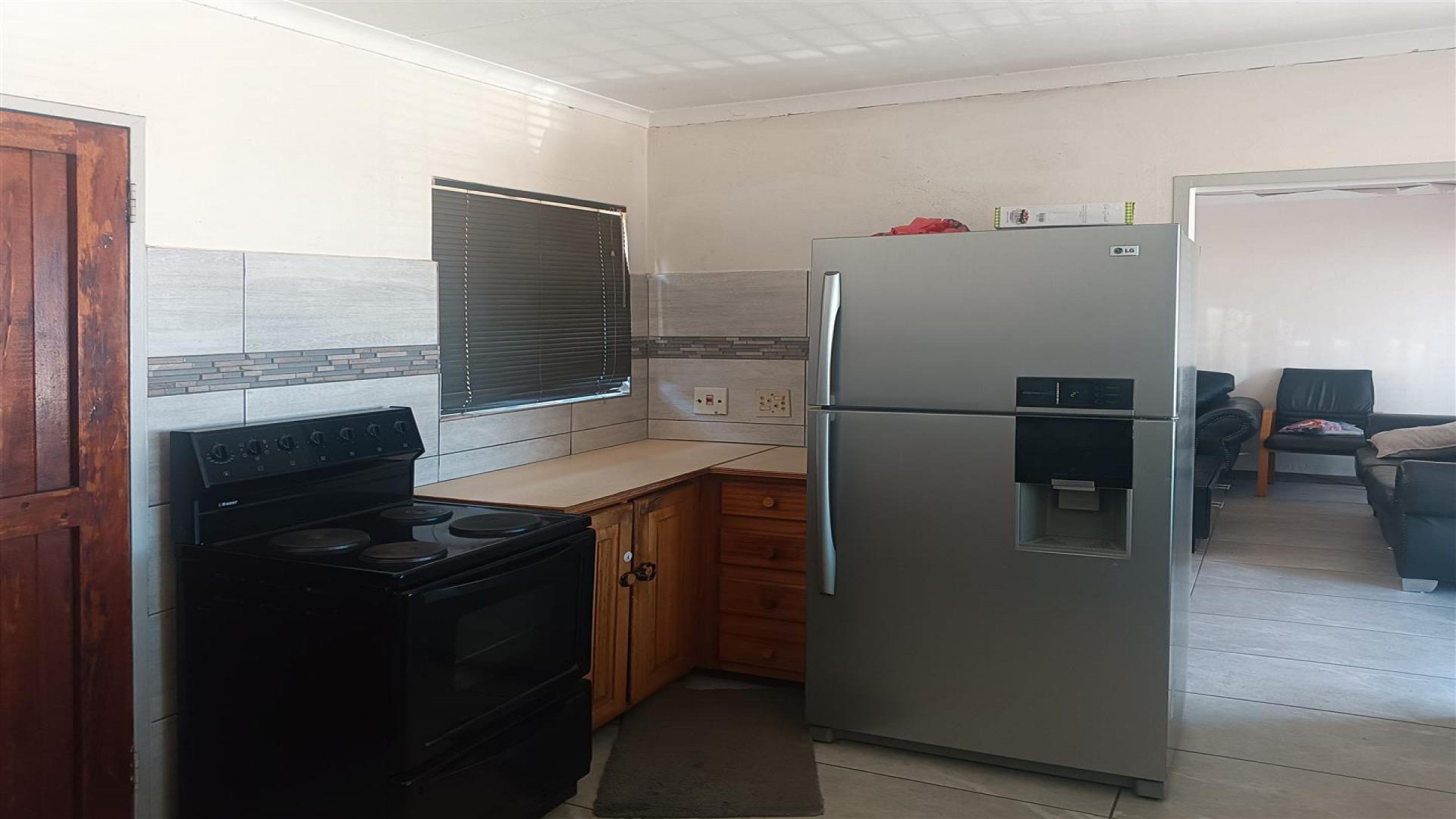 Kitchen - 12 square meters of property in Atteridgeville