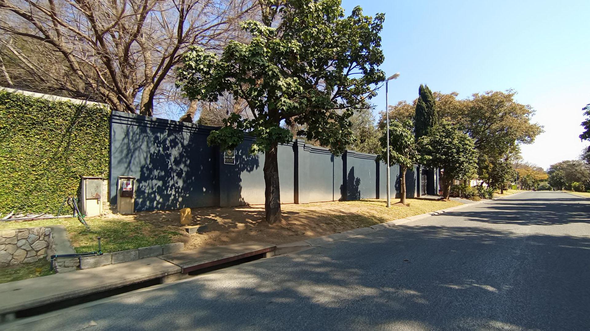 Front View of property in Wendywood