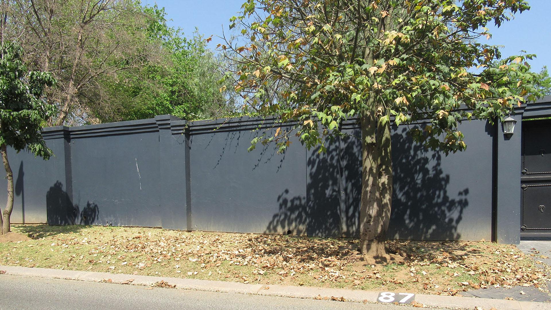 Front View of property in Wendywood