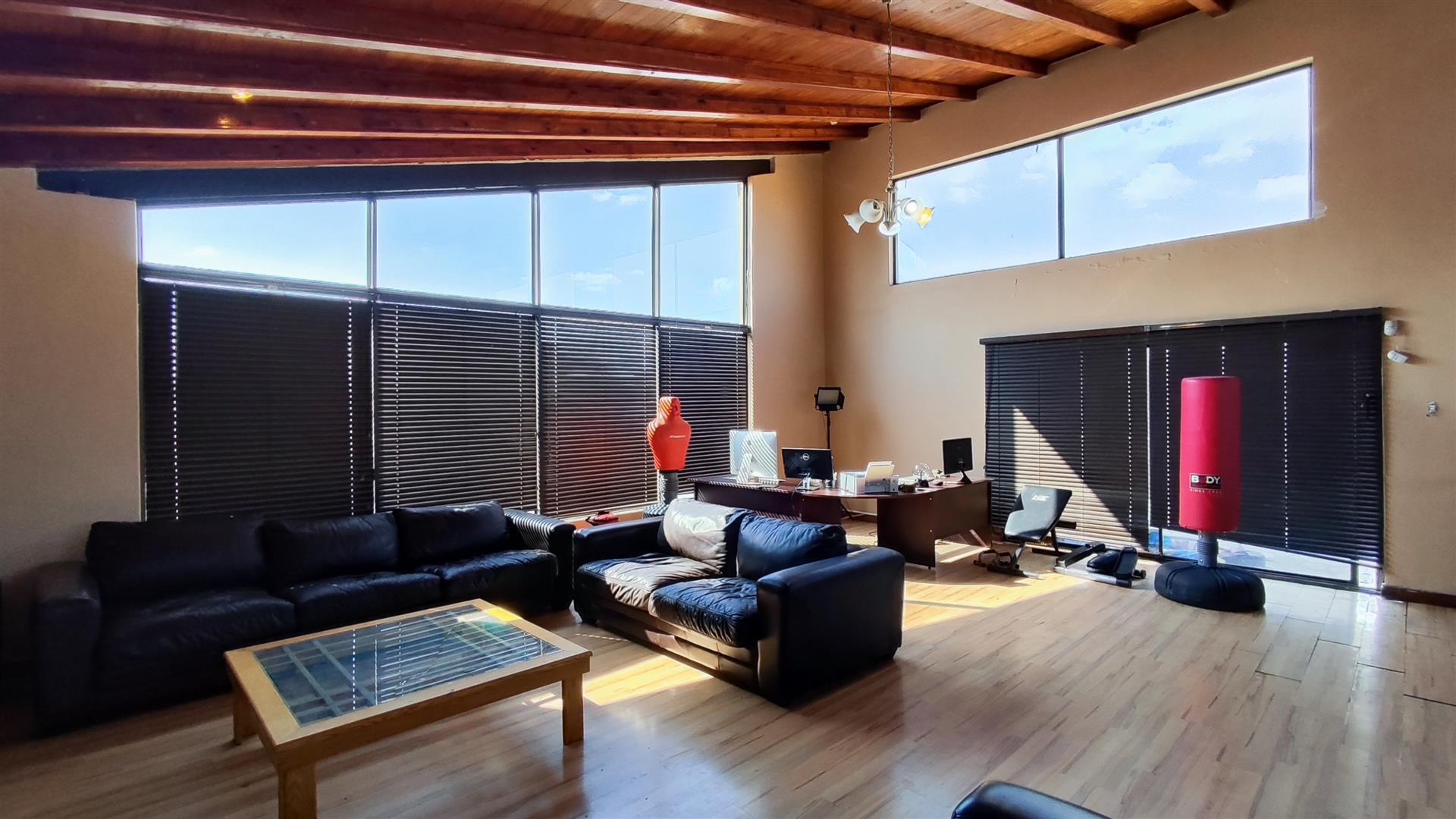 Entertainment - 72 square meters of property in Vanderbijlpark