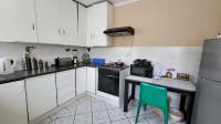  of property in Magalieskruin
