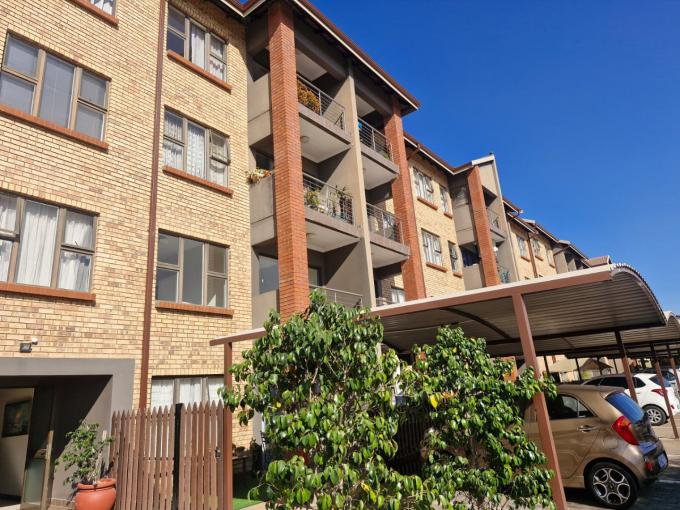 2 Bedroom Apartment for Sale For Sale in Montana - MR684607
