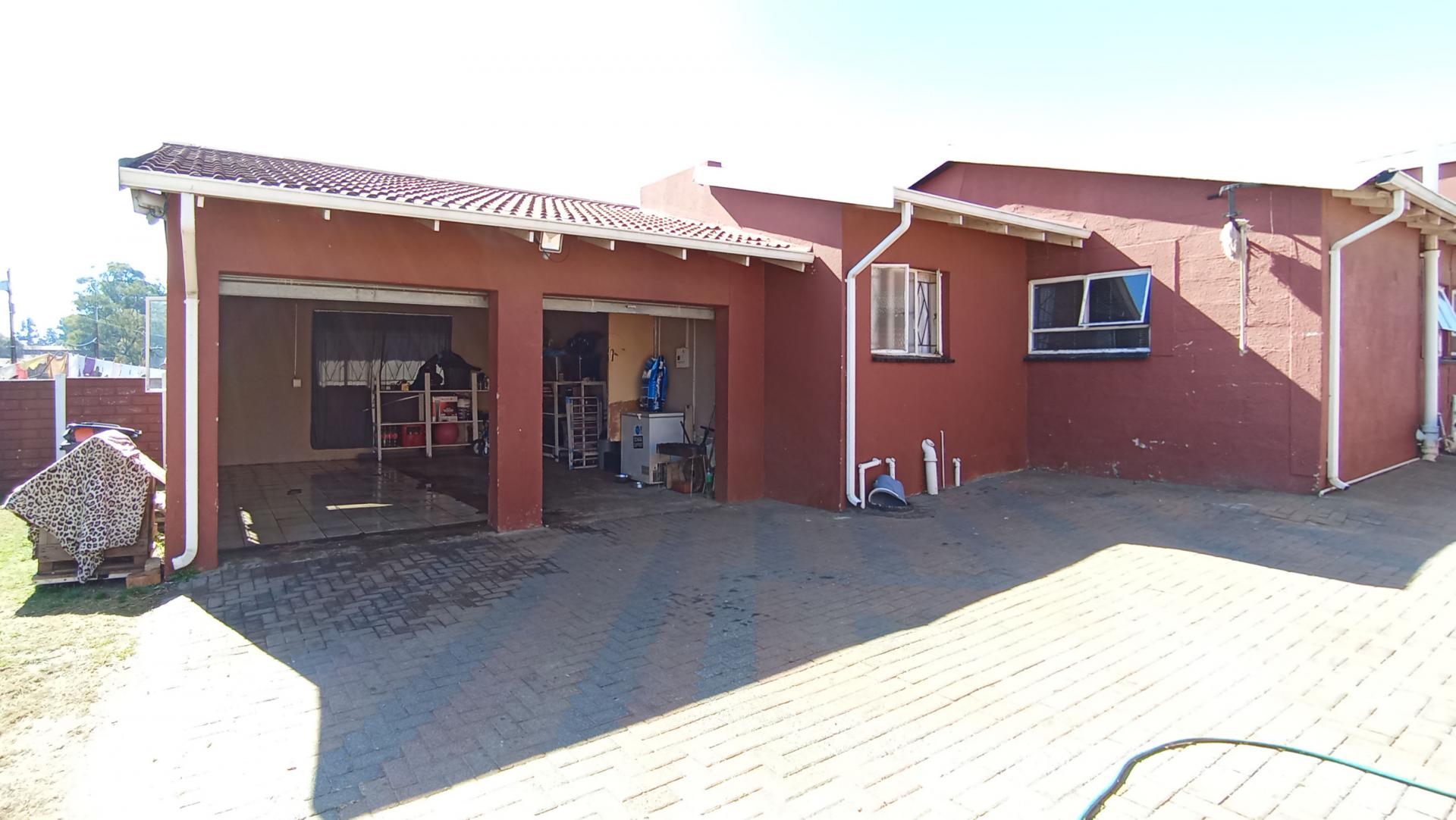 Front View of property in Davidsonville