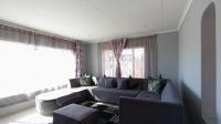 Lounges - 21 square meters of property in Davidsonville