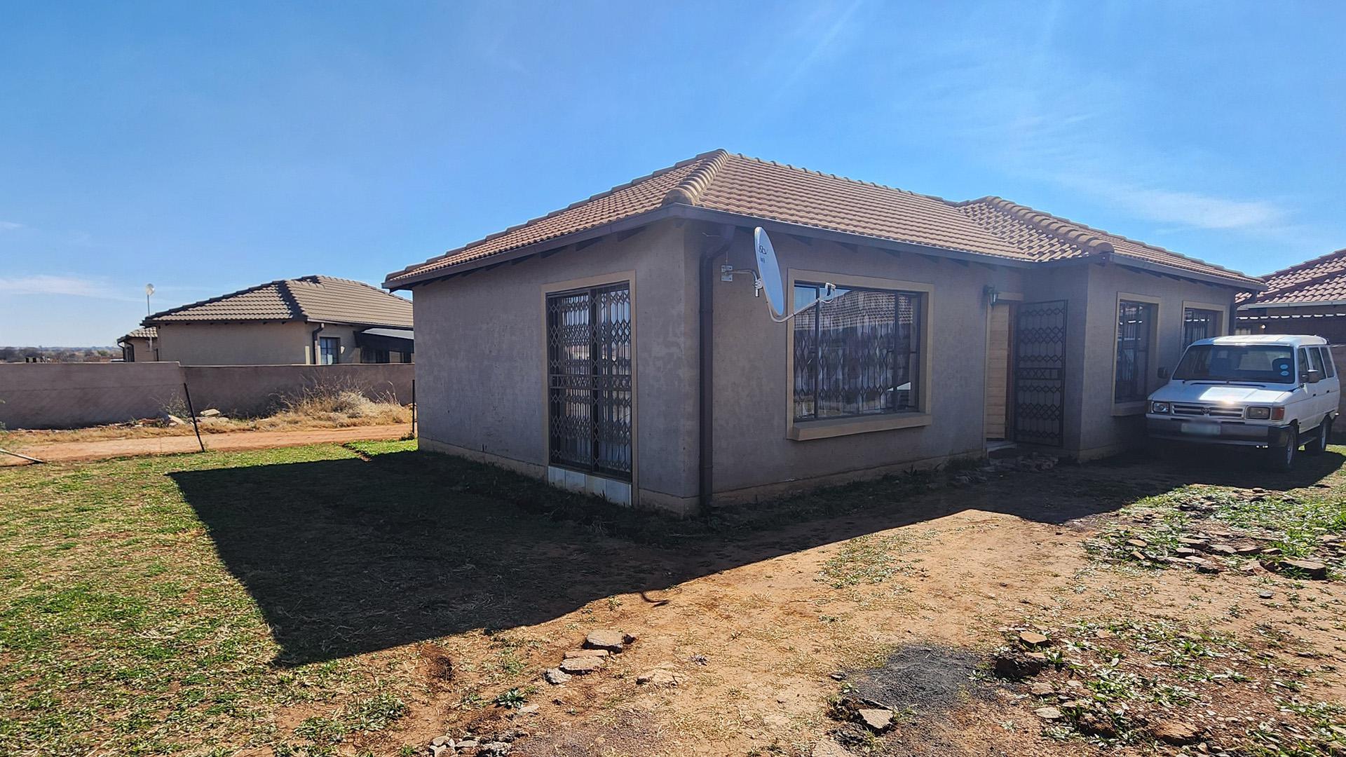 Front View of property in Ellaton