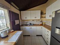  of property in Queensburgh