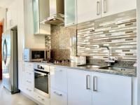  of property in Shakas Rock