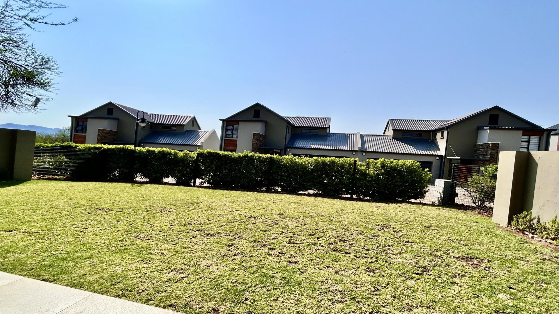 Backyard of property in Hartbeespoort