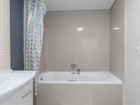  of property in Cape Town Centre