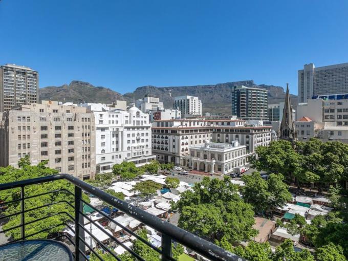 3 Bedroom Apartment for Sale For Sale in Cape Town Centre - MR684688