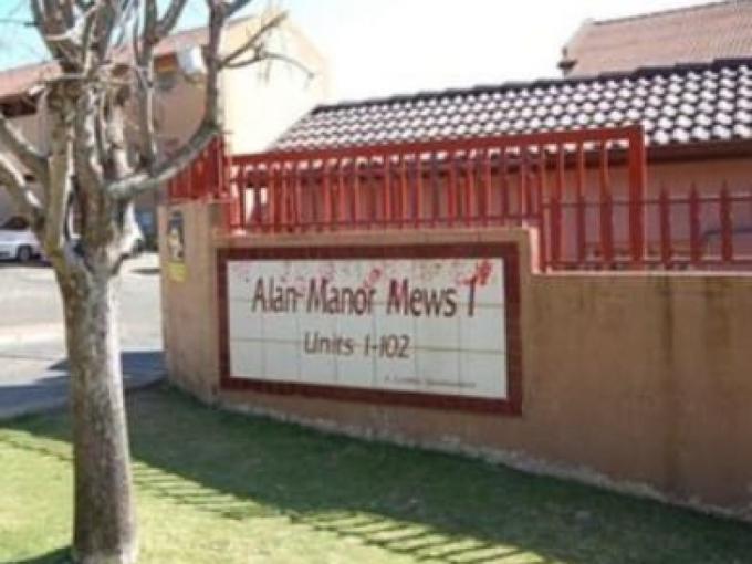 Simplex for Sale For Sale in Alan Manor - MR684705